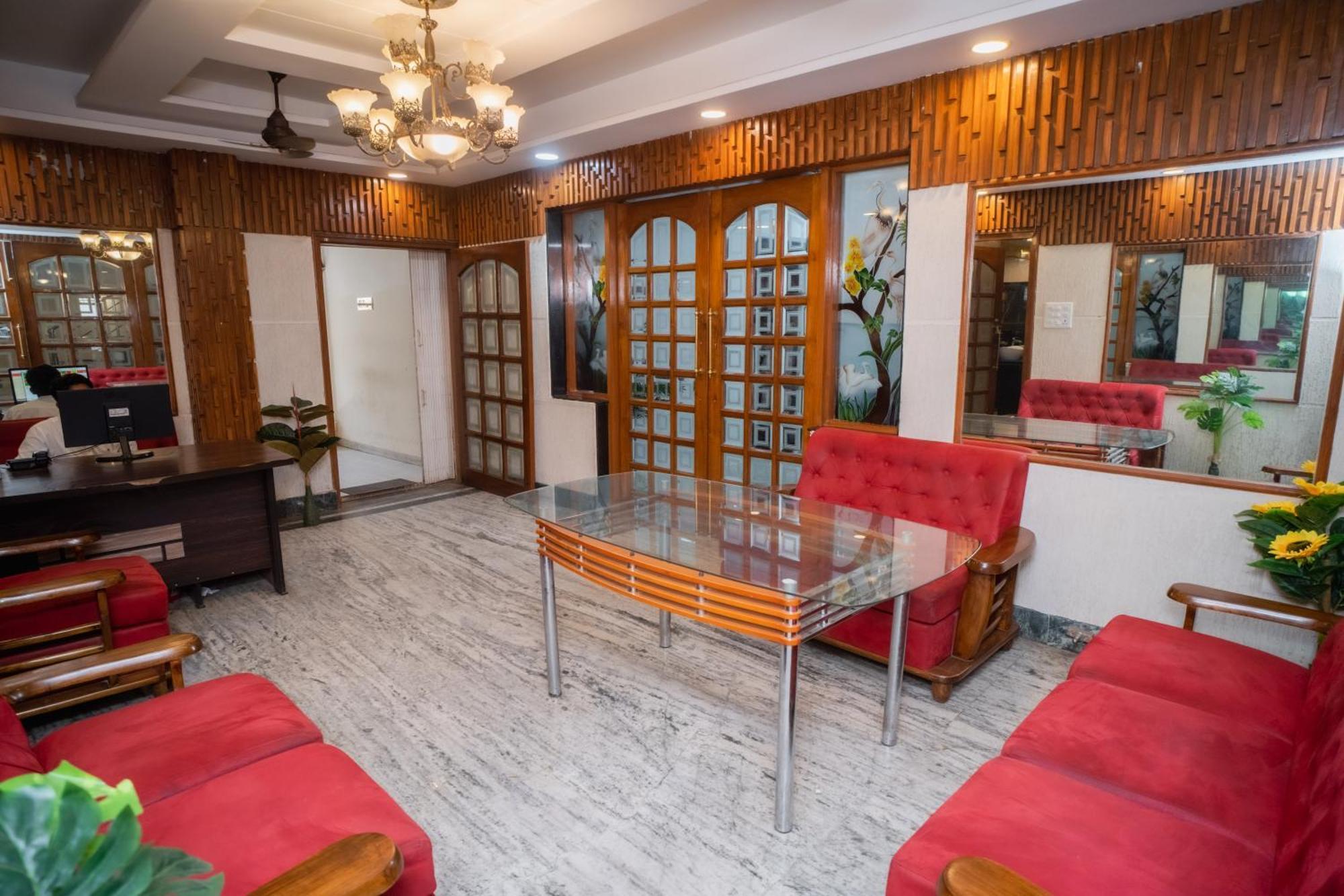 Pearl Courtyard Dormitory Варанаси Экстерьер фото